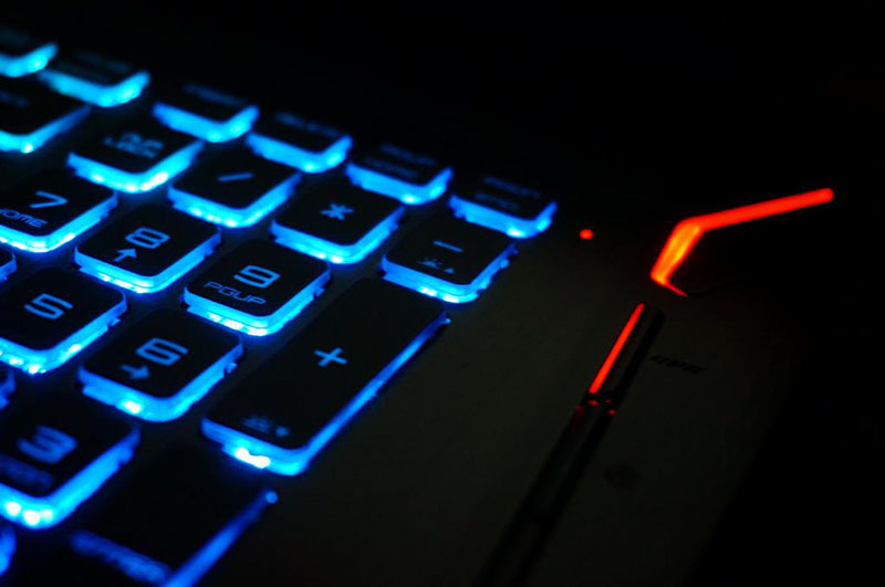 Подсветка клавиатуры ноутбука выключается. Ноутбук МСИ С подсветкой. Цвет подсветки клавиатуры. Подсветка клавиатуры ноутбука гигабайт. Игровой режим подсветки клавиатуры.
