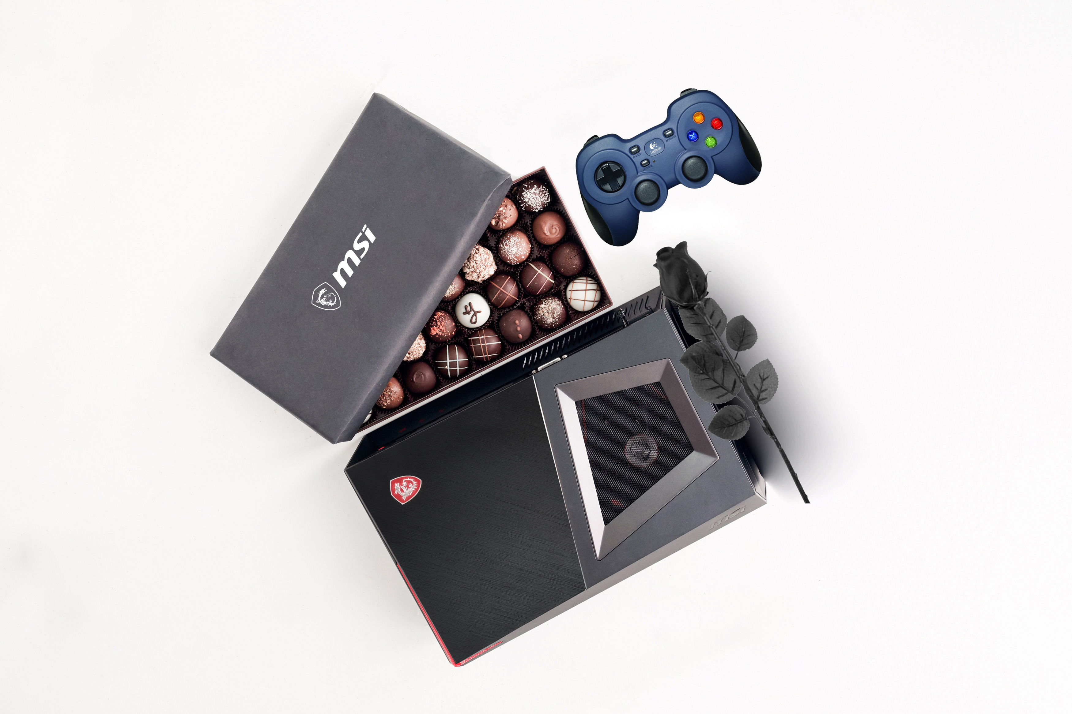 Trident - Matte Black